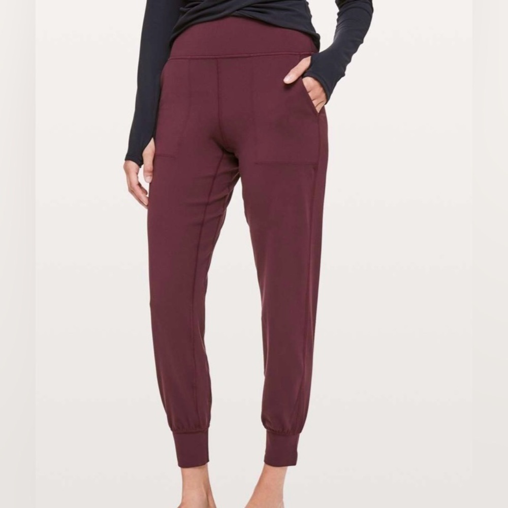 Lululemon Align Joggers 28” Size 2